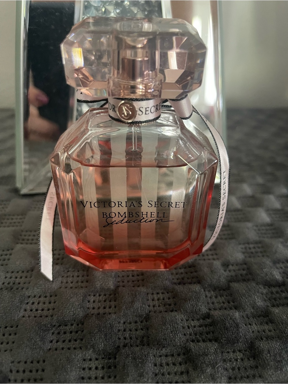 Victoria's Secret Bombshell Seduction Perfume - Pink to Coral Gradient